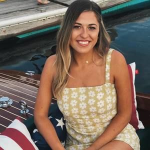 Meet your Posher, Hannah